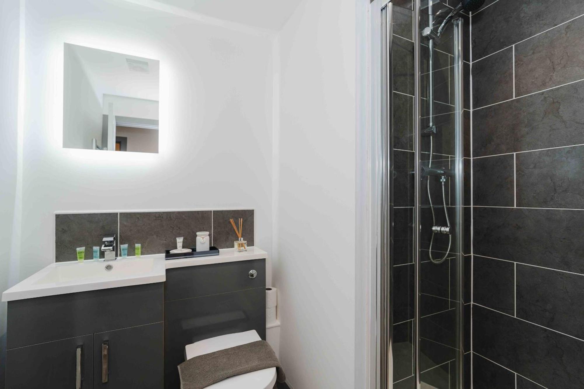 קינגסטון אפון הול George House Modern Apartments By Vichy חדר תמונה